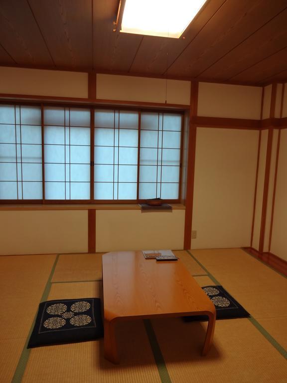 Hotel Mizubasho No Yado Higashi Katashina Habitación foto